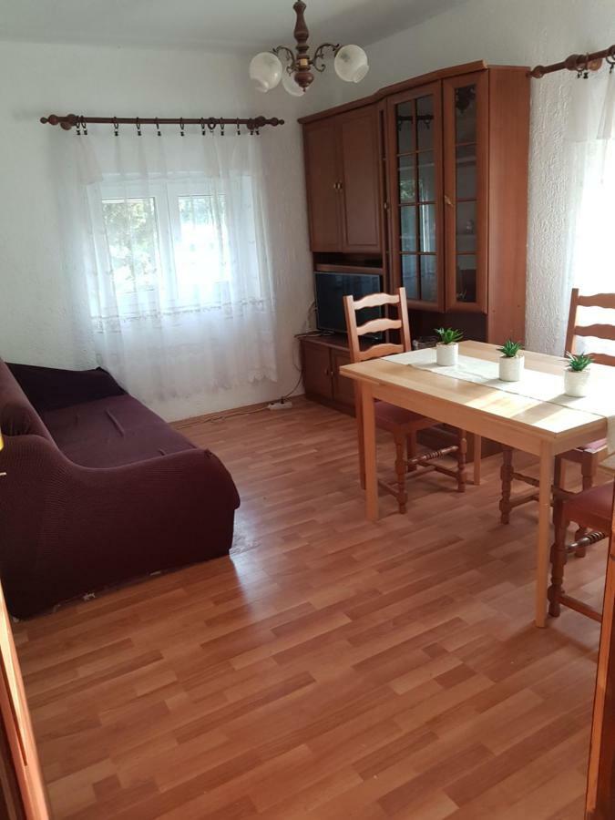 Apartmani Cempres Senj Senj  Zewnętrze zdjęcie